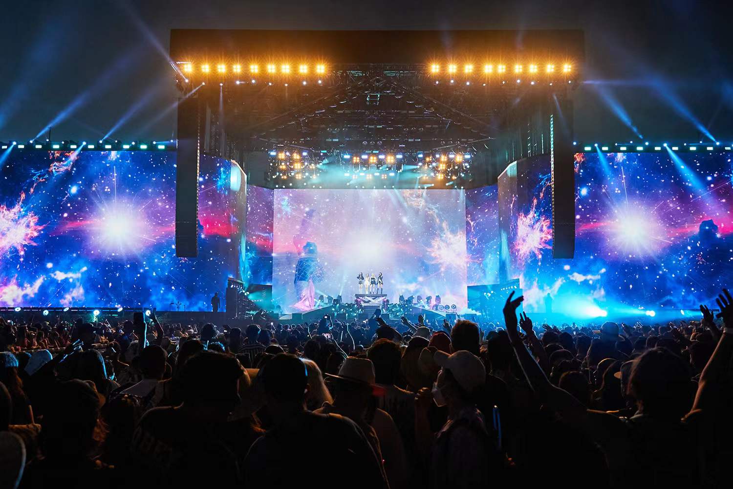 元宇宙女子组合 Aespa点燃科切拉现场 上演美国本土的首个现场舞台 国华娱乐网 元宇宙女子组合 Aespa点燃科切拉现场 上演美国本土的首个现场舞台 国华娱乐网